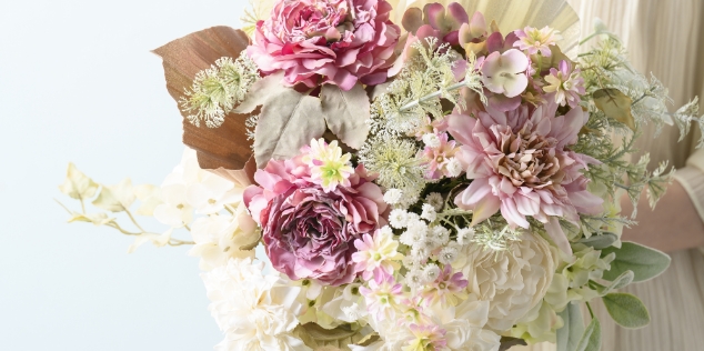 アーティフィシャルフラワー、ディスプレイアイテムの輸入卸販売