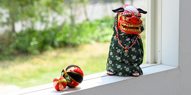 アーティフィシャルフラワー（造花）、ディスプレイアイテムの輸入卸販売